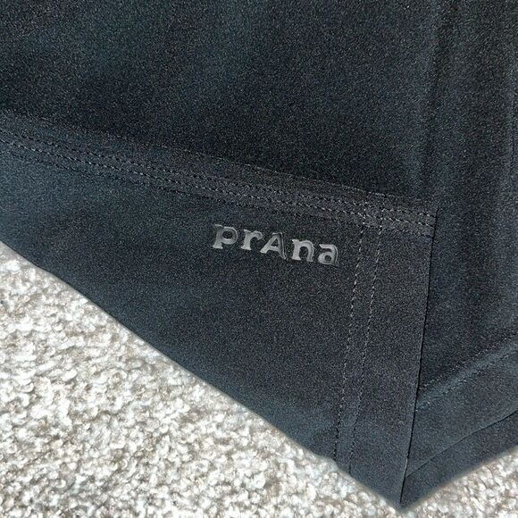 PrAna men’s 10” inseam Black Hiking Yoga gym work out Shorts 32-36 waist Large - Picture 2 of 6